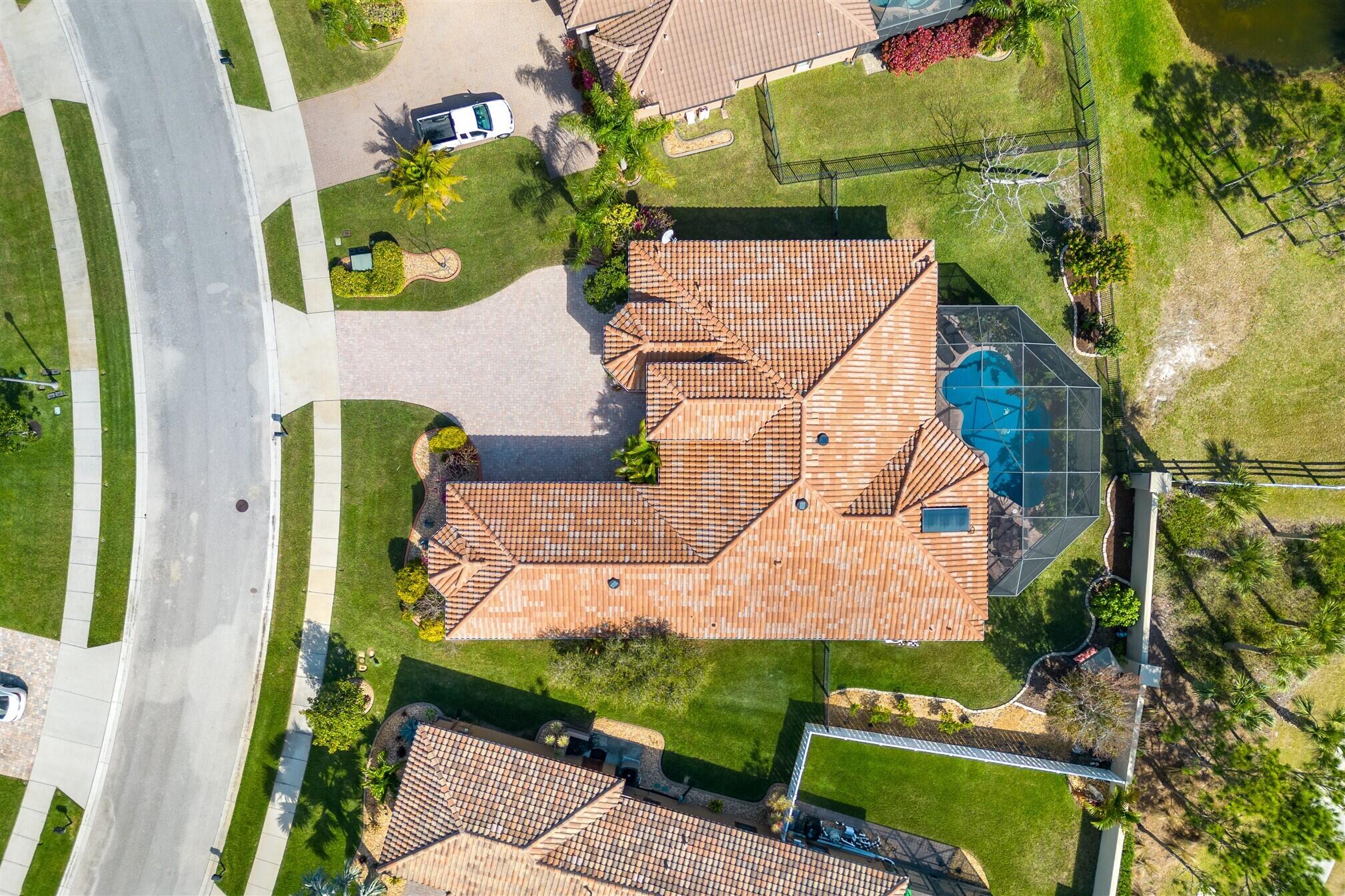 3210 Levanto Drive Melbourne, FL 32940 - Photo 6 of 76 91-print-DJI_0154