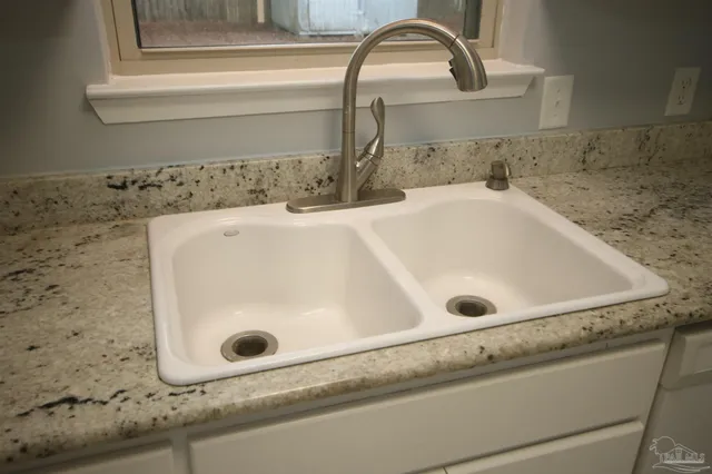 $265,000 | 6577 Kennington Circle, Milton, FL 32570