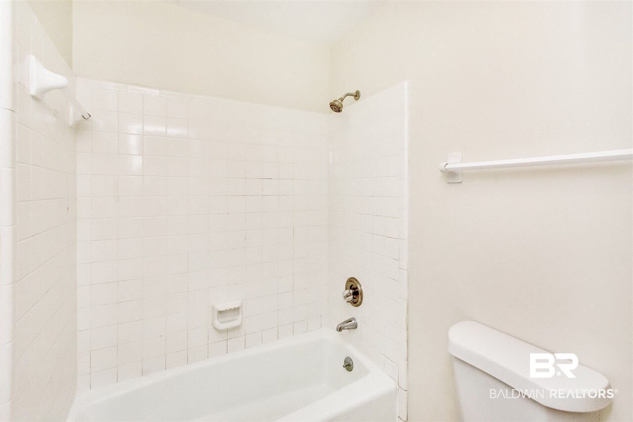 1605 Indian Trail Drive Mobile, AL 36695 - Photo 23 of 40