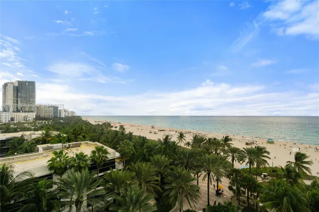 $8,300 | 100 Lincoln Road, Unit 847, Miami Beach, FL 33139