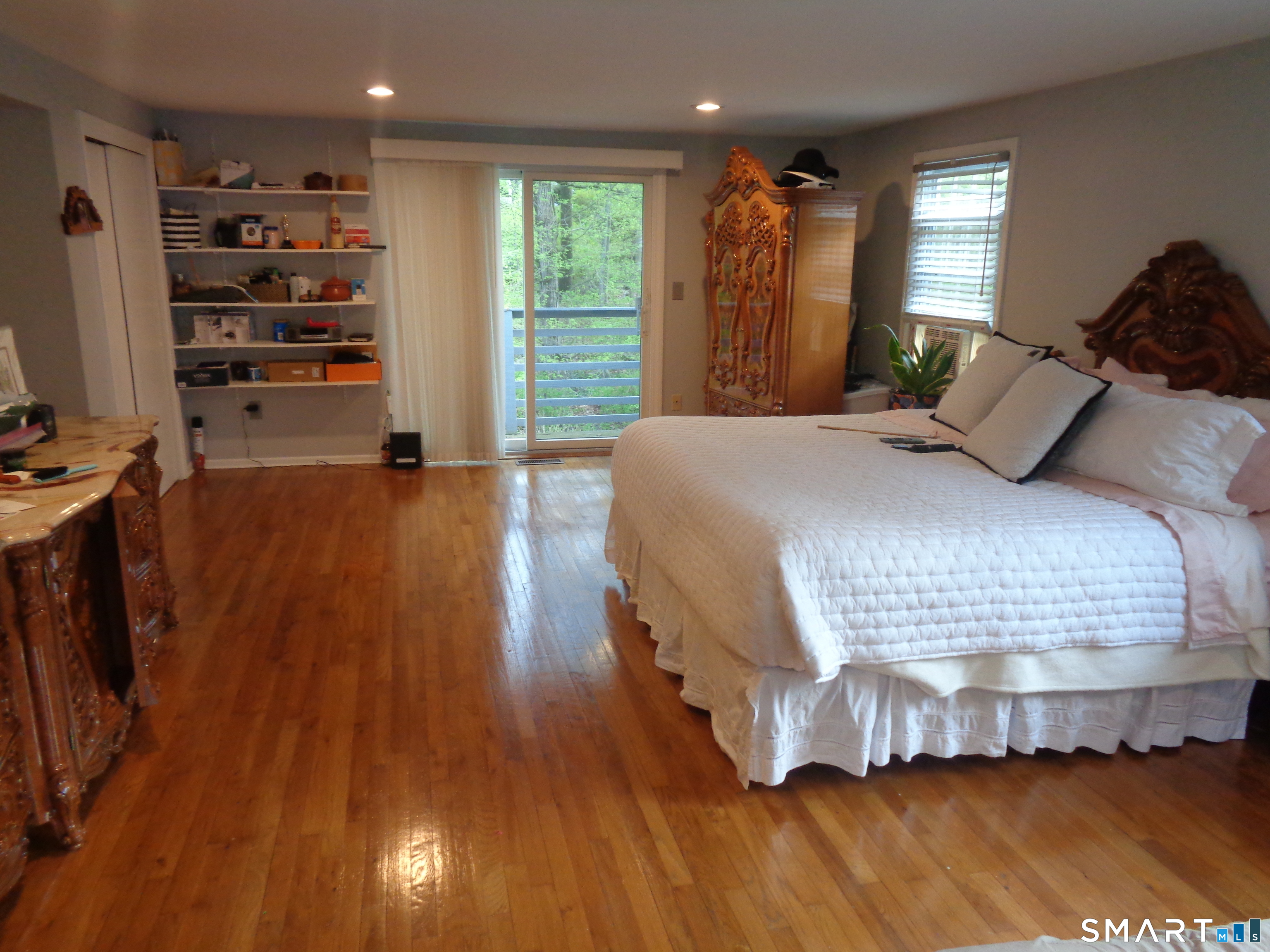 151 Sun Dance Road Stamford, CT 06905 - Photo 14 of 19