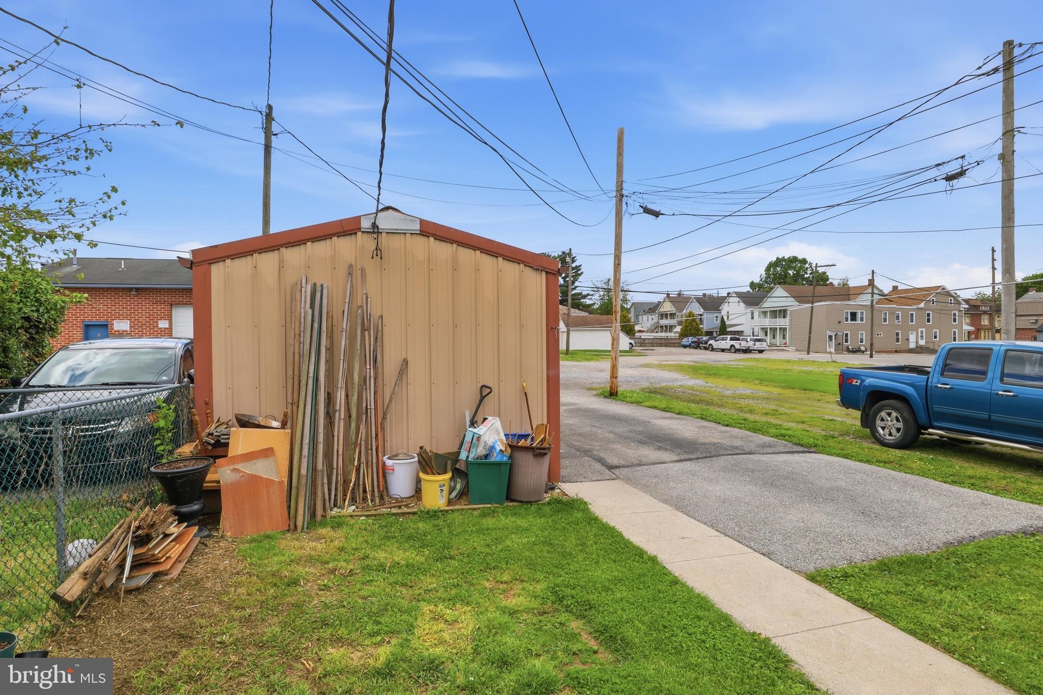 421 York Street Hanover, PA 17331 - Photo 32 of 49