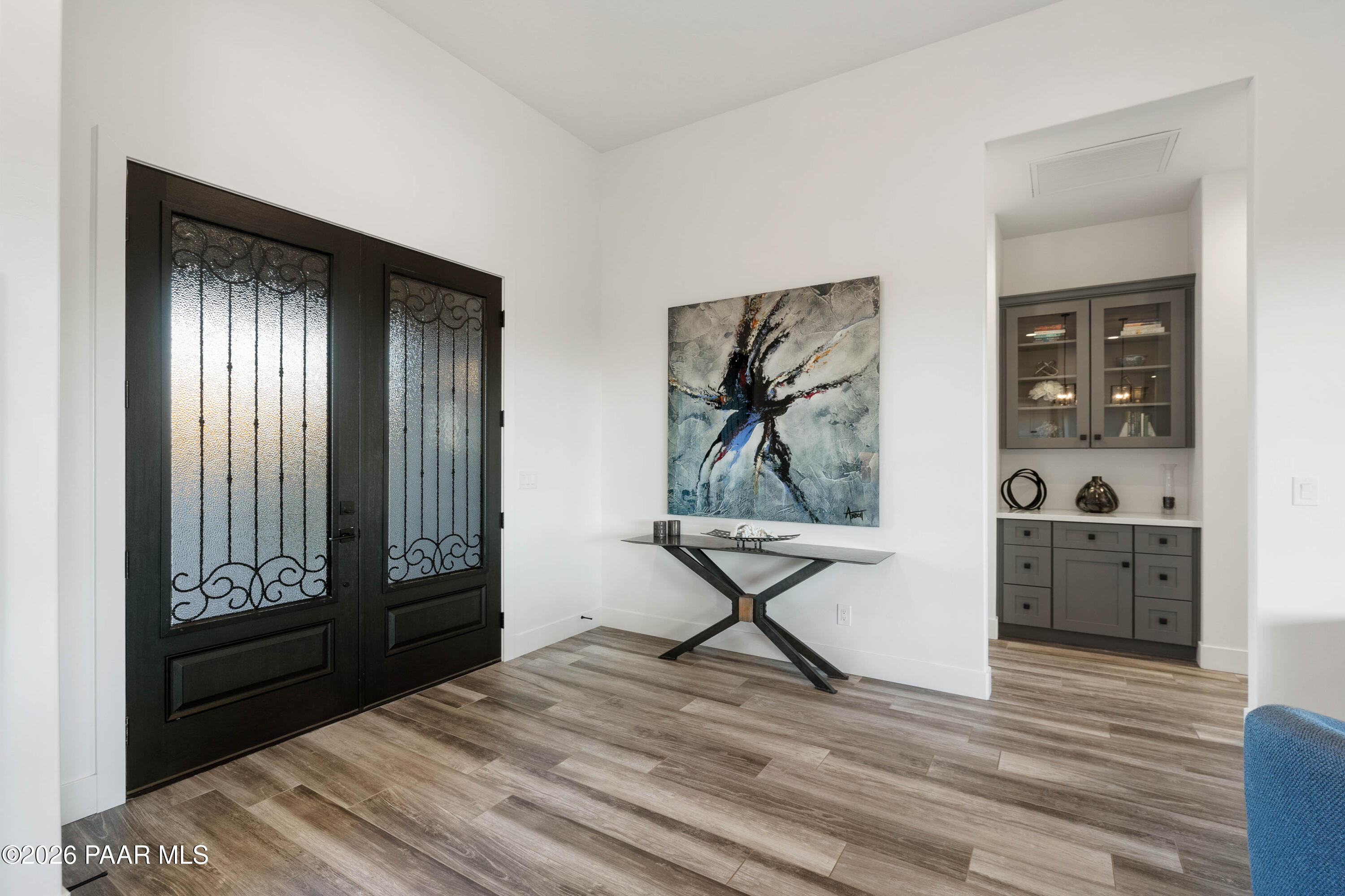 5475 West Three Forks Road Prescott, AZ 86305 - Photo 14 of 65 14-Foyer