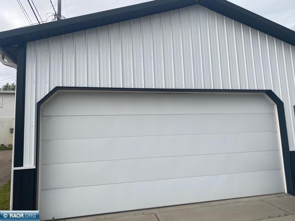 421 7th Street Northwest Chisholm, MN 55719 - Photo 5 of 35