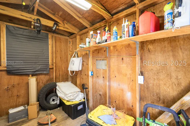 $290,000 | 313 1st Avenue, Ridgeland, SC 29936