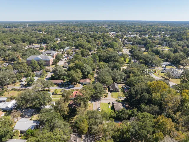 $290,000 | 313 1st Avenue, Ridgeland, SC 29936