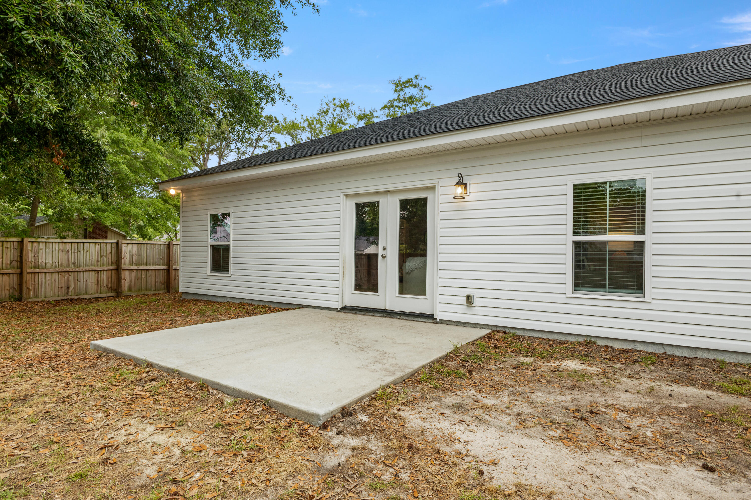 204 Read Street Moncks Corner, SC 29461 - Photo 24 of 25 patio