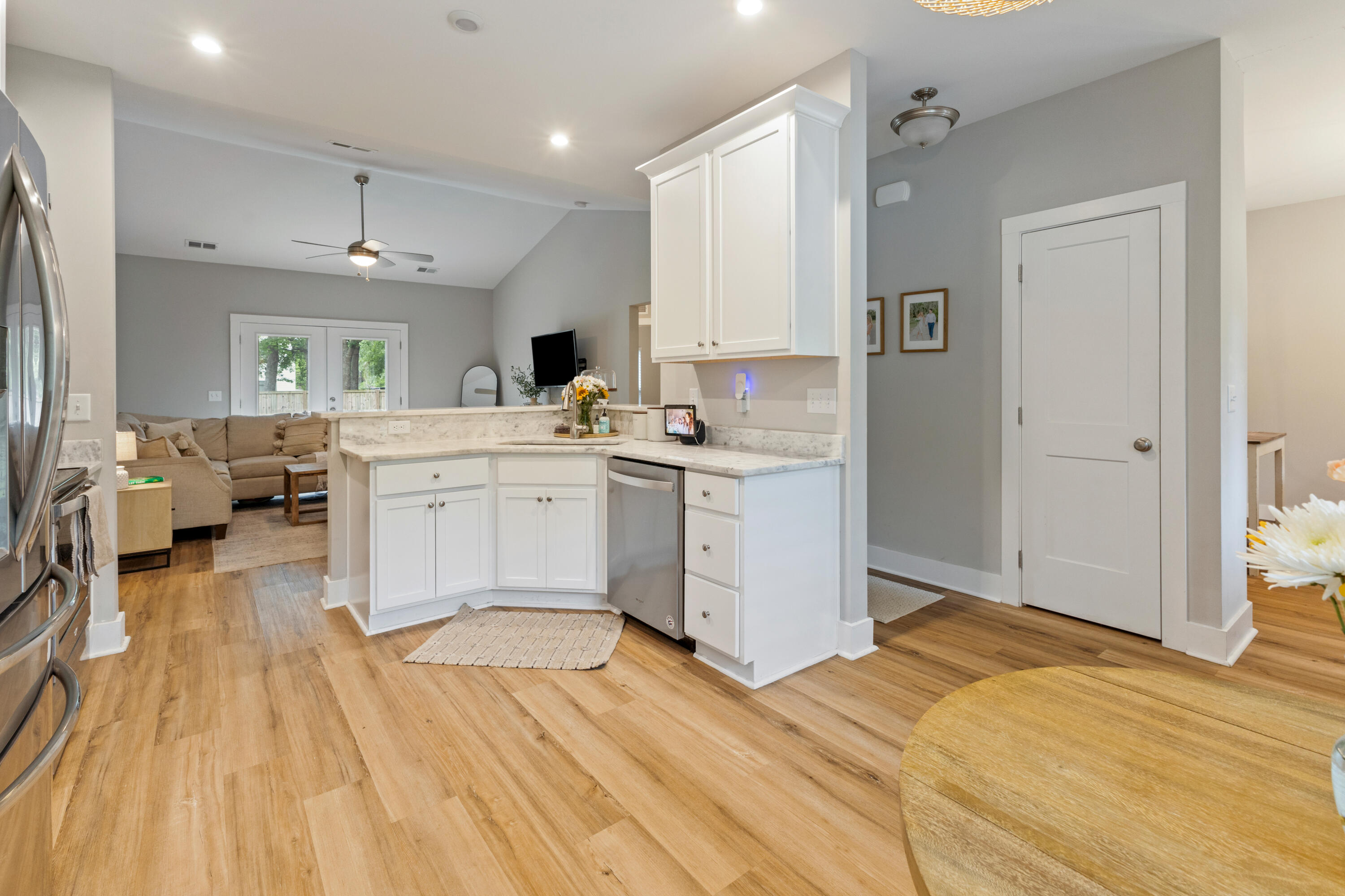 204 Read Street Moncks Corner, SC 29461 - Photo 6 of 25 Kitchen!