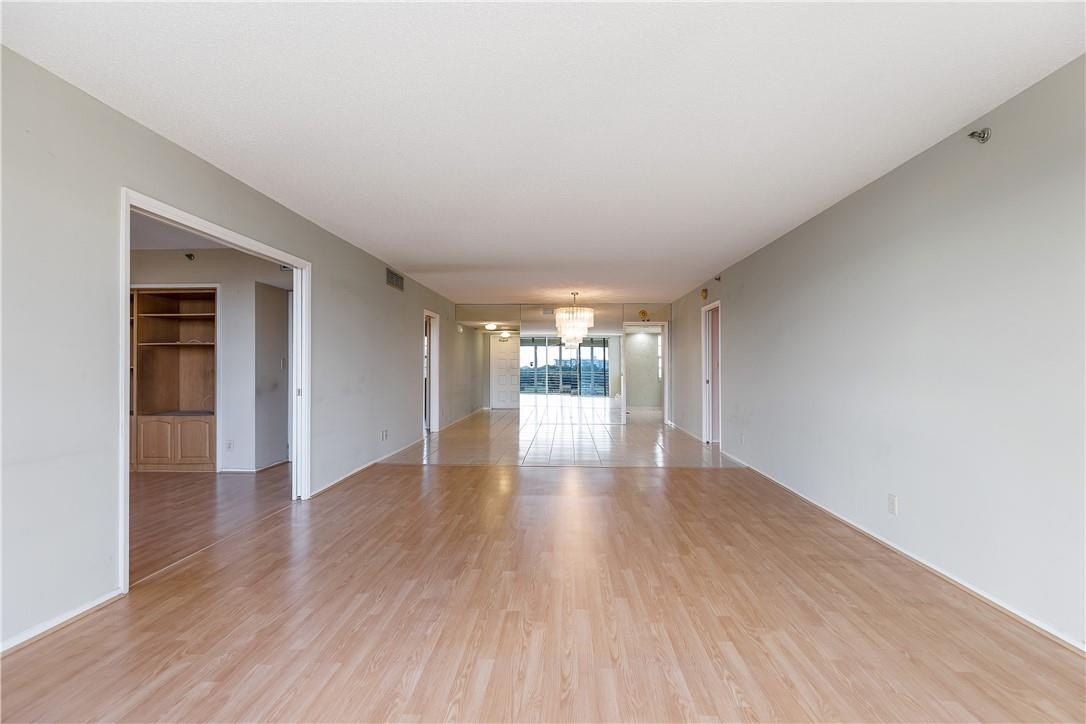 3520 Oaks Way, Unit 607 Pompano Beach, FL 33069 - Photo 9 of 31 Photo 9