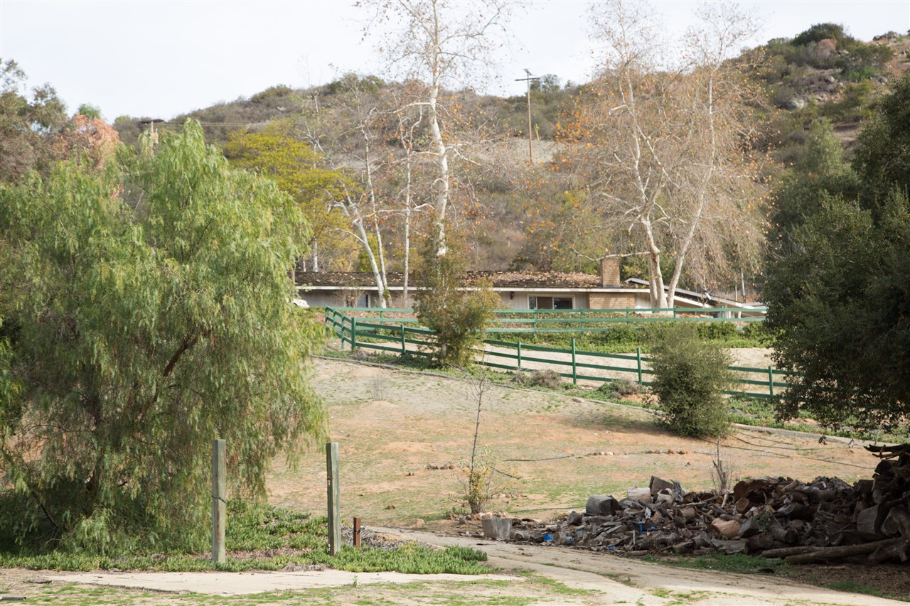 10616 West Lilac Road Valley Center, CA 92082 - Photo 22 of 25 Gallery Image 22