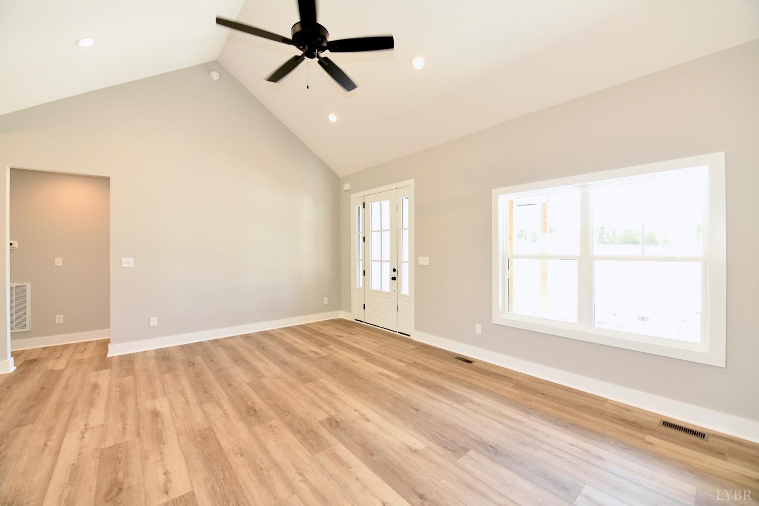 9726 Leesville Road Evington, VA 24550 - Photo 18 of 53