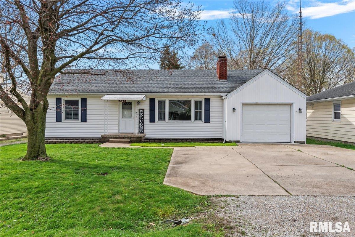524 East Mill Street Rochester, IL 62563 - Photo 1 of 35