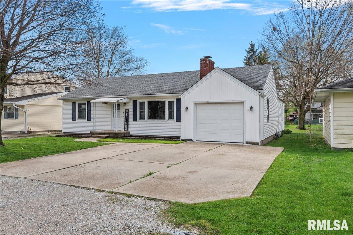 524 East Mill Street Rochester, IL 62563 - Photo 2 of 35