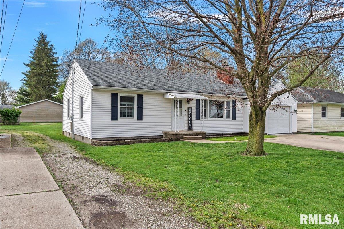 524 East Mill Street Rochester, IL 62563 - Photo 3 of 35