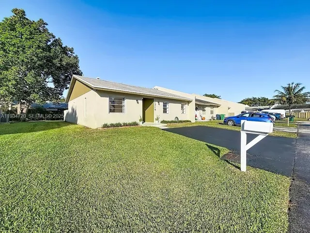 $487,000 | 11218 Southwest 125th Court, Miami, FL 33186