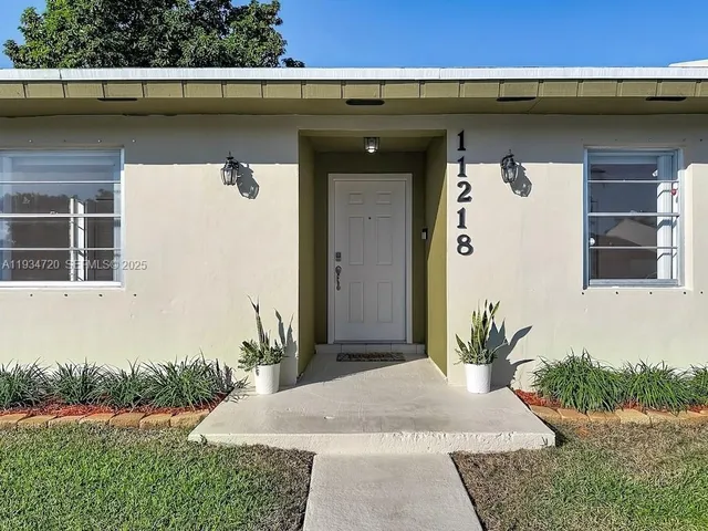 $487,000 | 11218 Southwest 125th Court, Miami, FL 33186