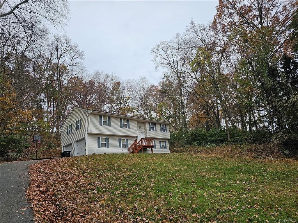 39 Green Hill Road, Goldens Bridge, NY 10526 Compass
