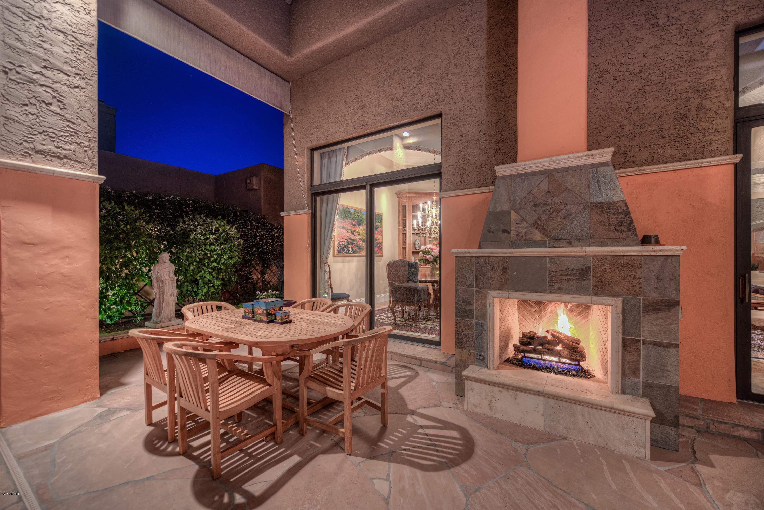 4450 East Camelback Road, Unit 9 Phoenix, AZ 85018 - Photo 39 of 41 042_Outdoor Dining