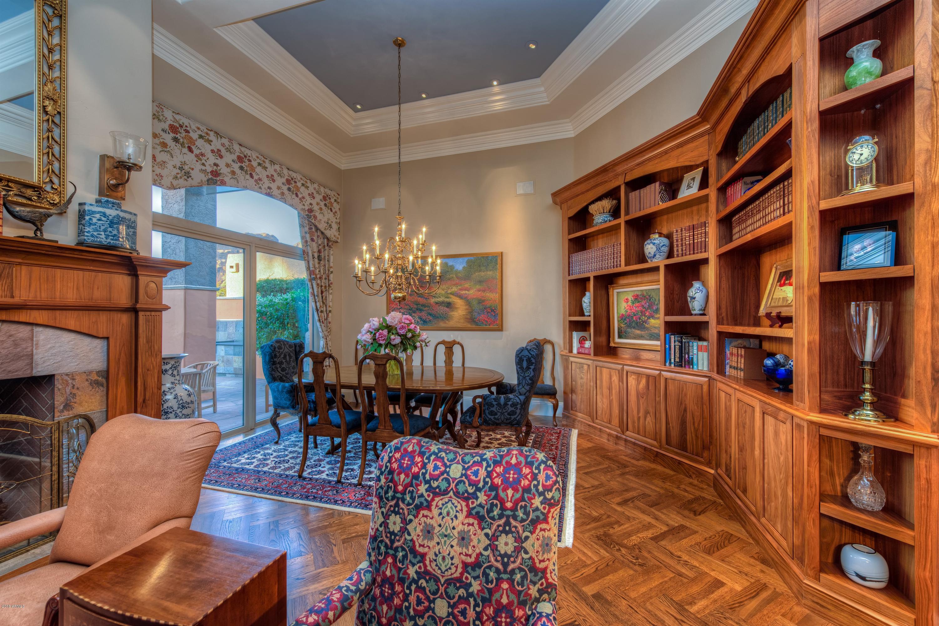 4450 East Camelback Road, Unit 9 Phoenix, AZ 85018 - Photo 10 of 41 012_Dining Room