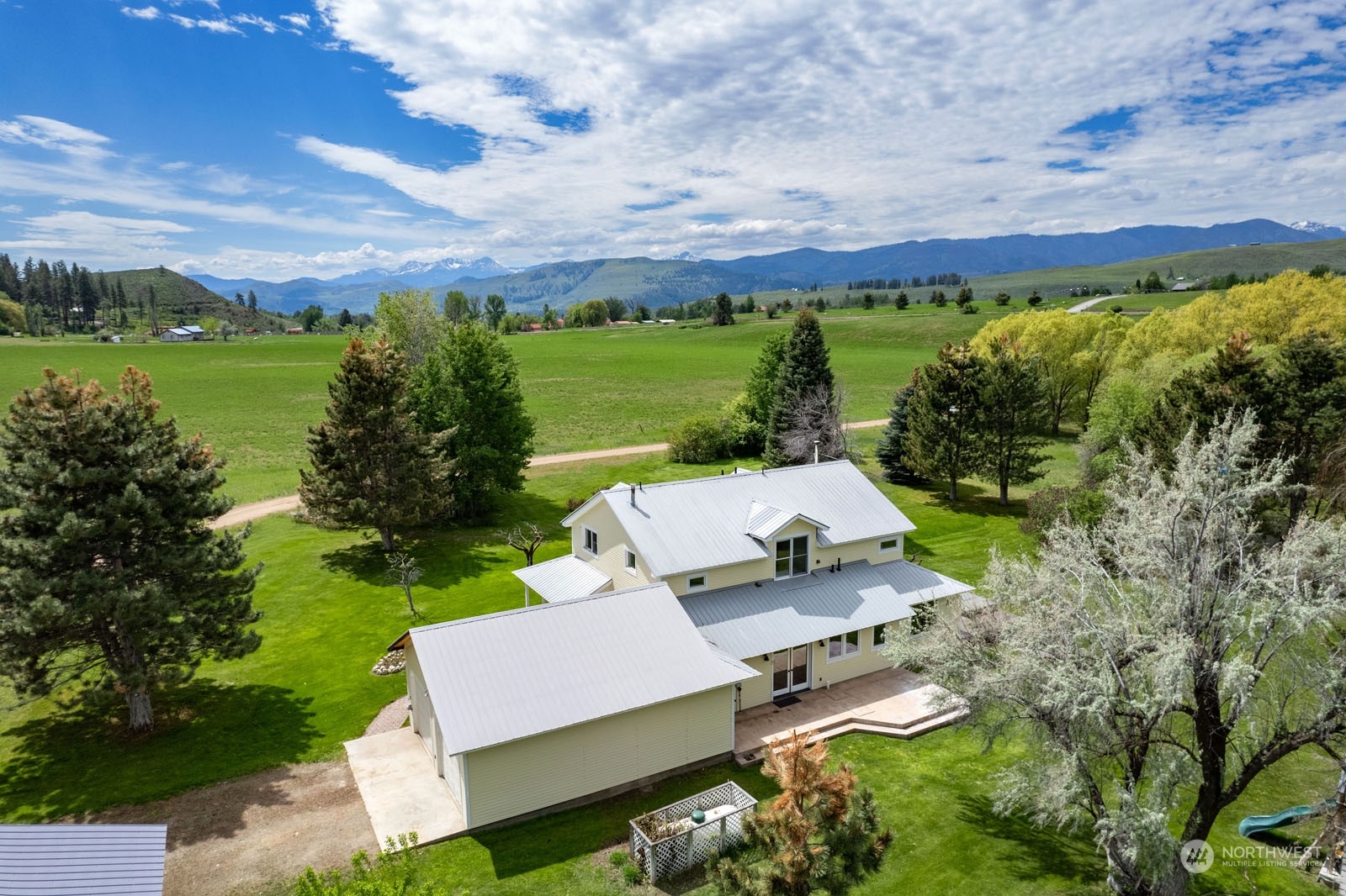39 Deer Way Loop Winthrop, WA 98862 - Photo 35 of 40 Gallery Image 35