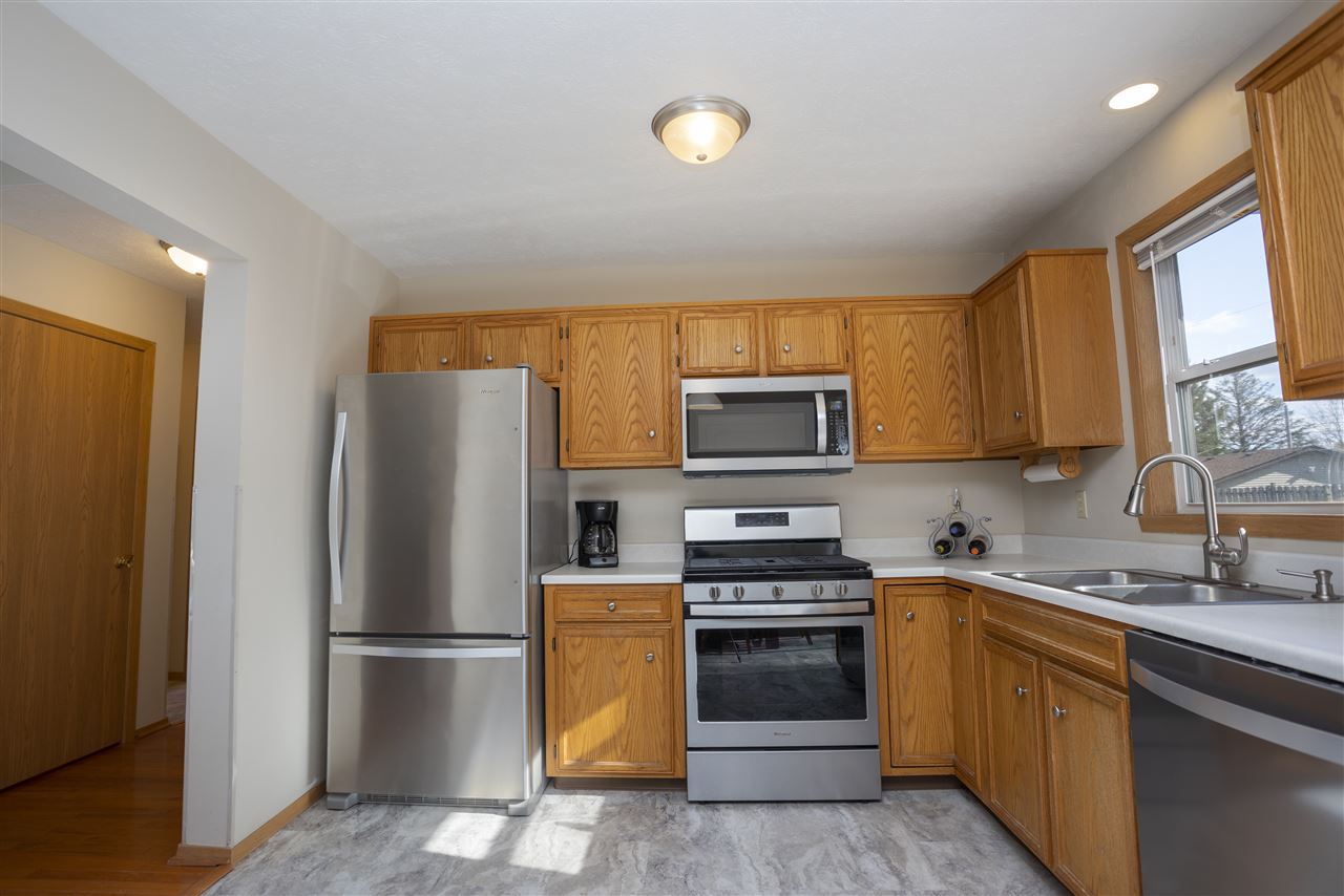 4075 Tesa Road Rockford, IL 61109 - Photo 19 of 40 Gallery Image 19