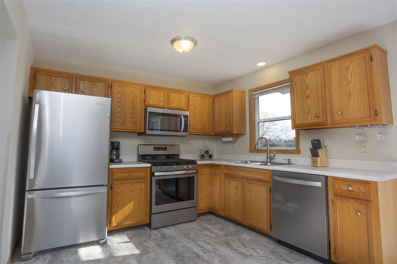 4075 Tesa Road Rockford, IL 61109 - Photo 21 of 40 Gallery Image 21