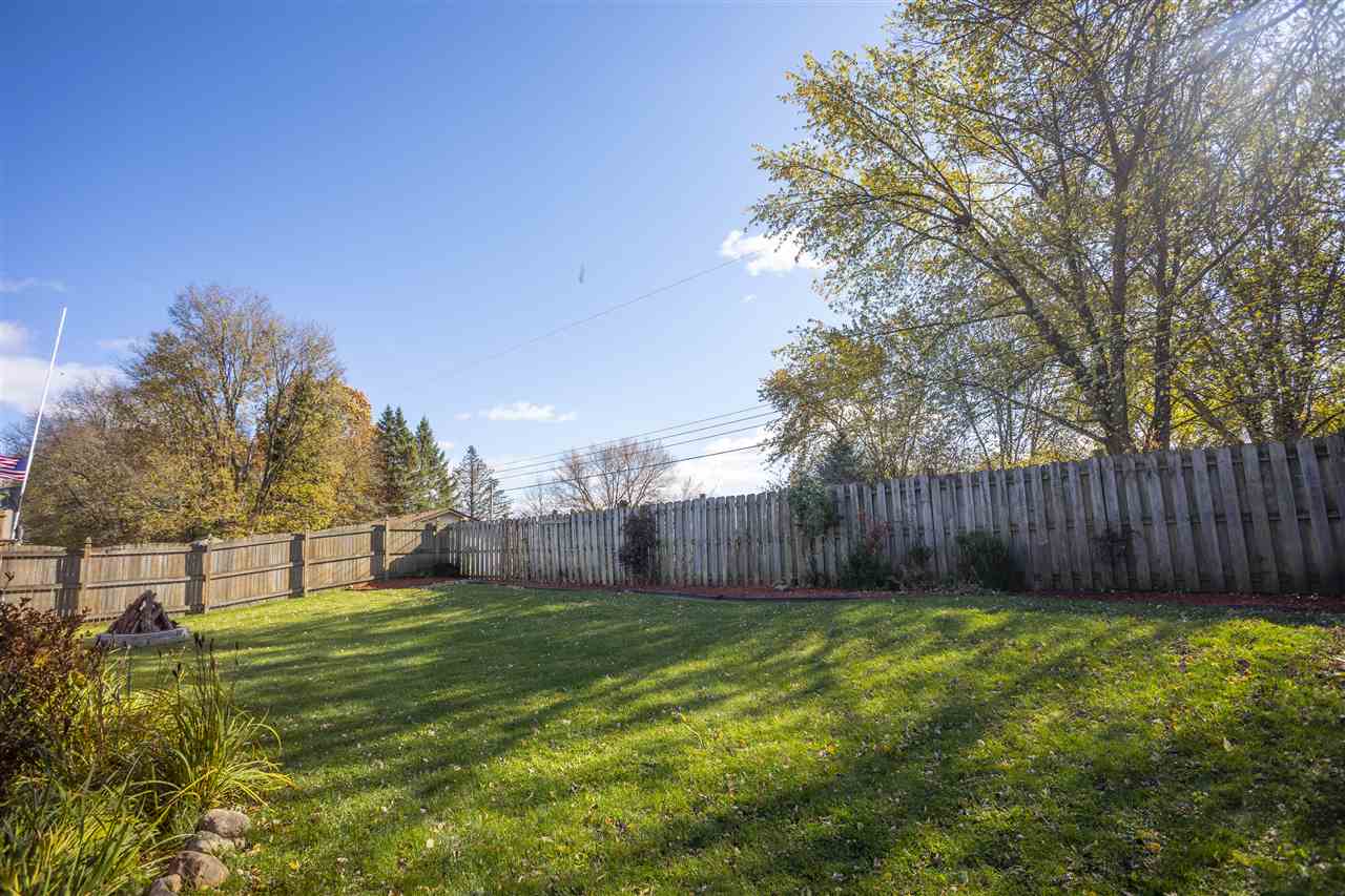 4075 Tesa Road Rockford, IL 61109 - Photo 5 of 40 Gallery Image 5