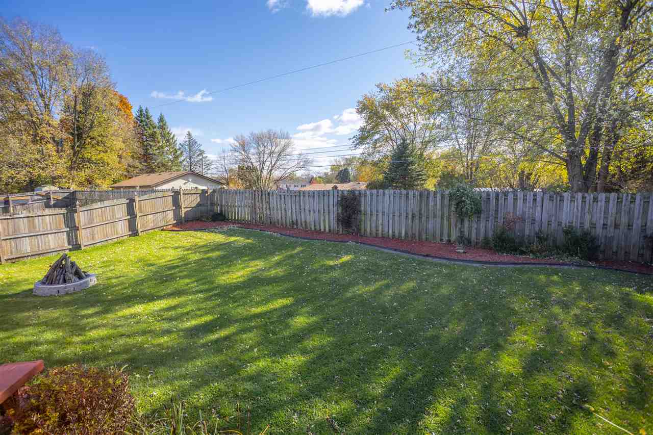 4075 Tesa Road Rockford, IL 61109 - Photo 10 of 40 Gallery Image 10