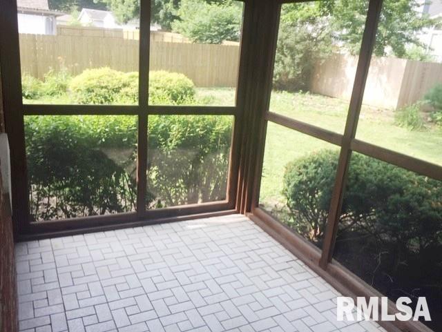 2730 Jersey Ridge Road Davenport, IA 52803 - Photo 31 of 34 Gallery Image 31