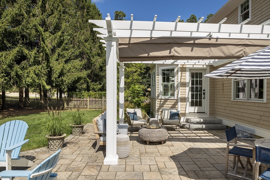 75 St George Street Duxbury, MA 02332 - Photo 13 of 42