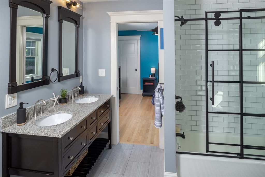75 St George Street Duxbury, MA 02332 - Photo 32 of 42