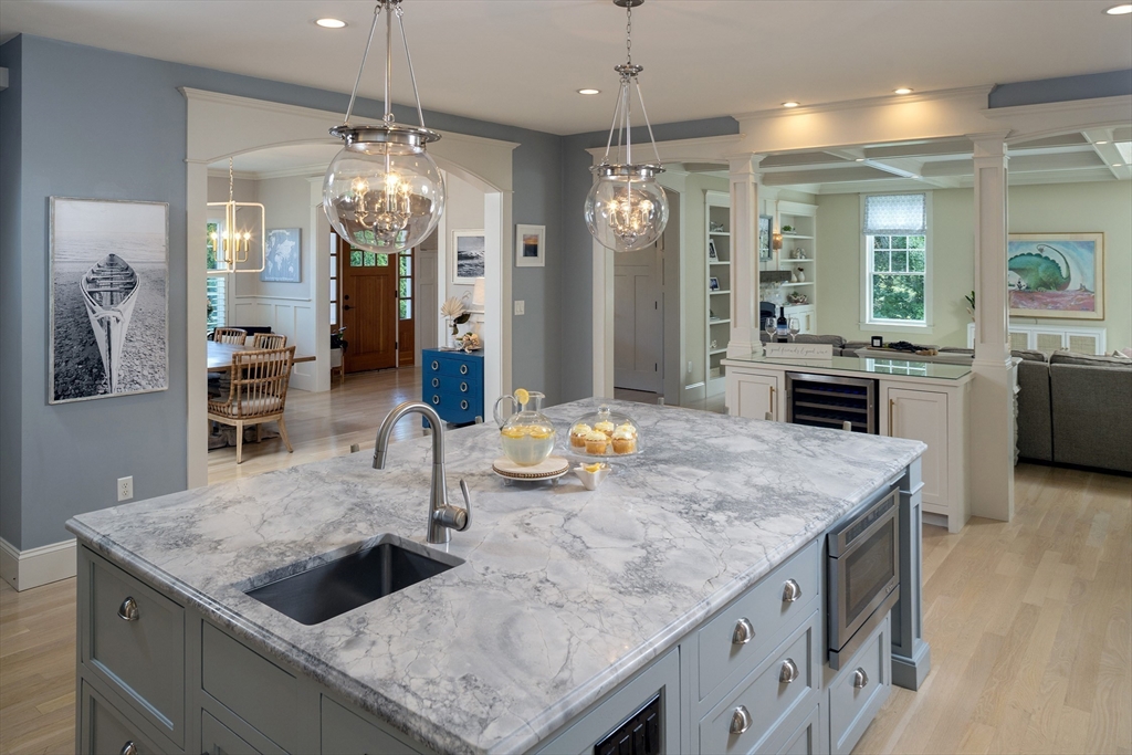 75 St George Street Duxbury, MA 02332 - Photo 8 of 42