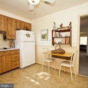 917 Rappaix Court Towson, MD 21286 - Photo 14 of 27 Kitchen