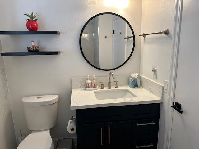 41835 Preston Trail Palm Desert, CA 92211 - Photo 11 of 22 Bath1