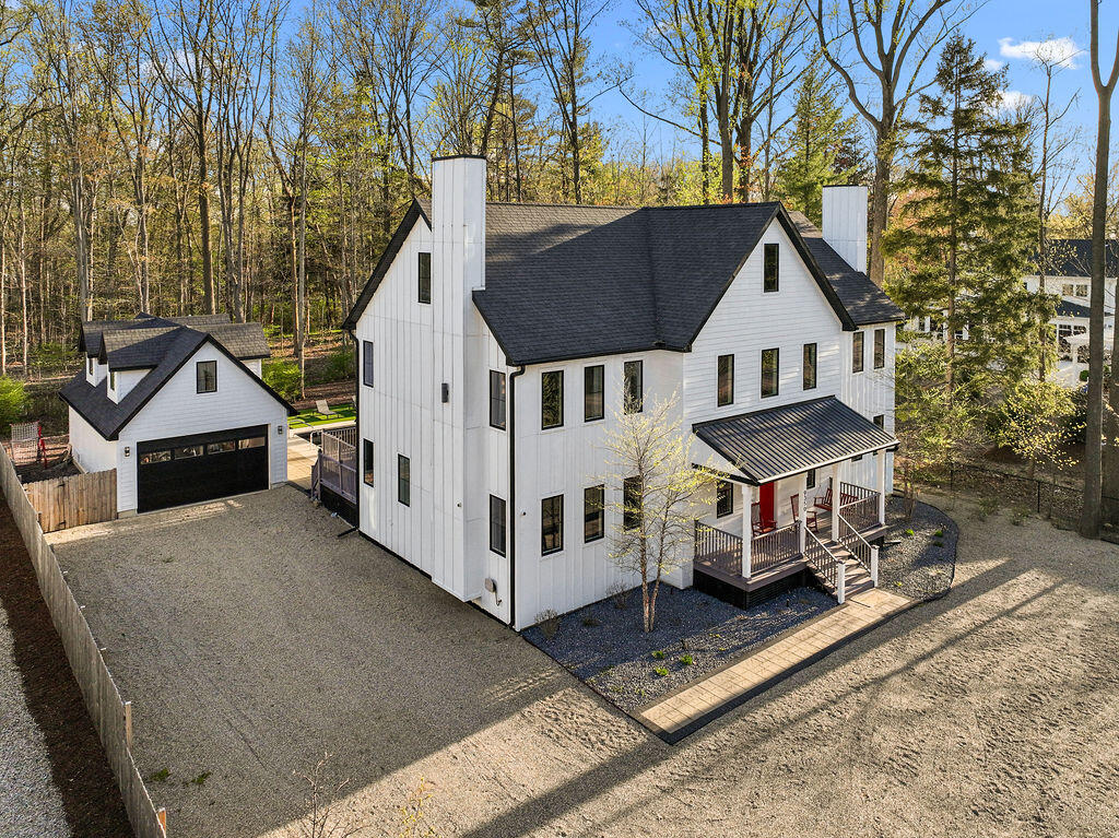 9350 Lakeside Road Lakeside, MI 49116 - Photo 8 of 69 DJI_0045