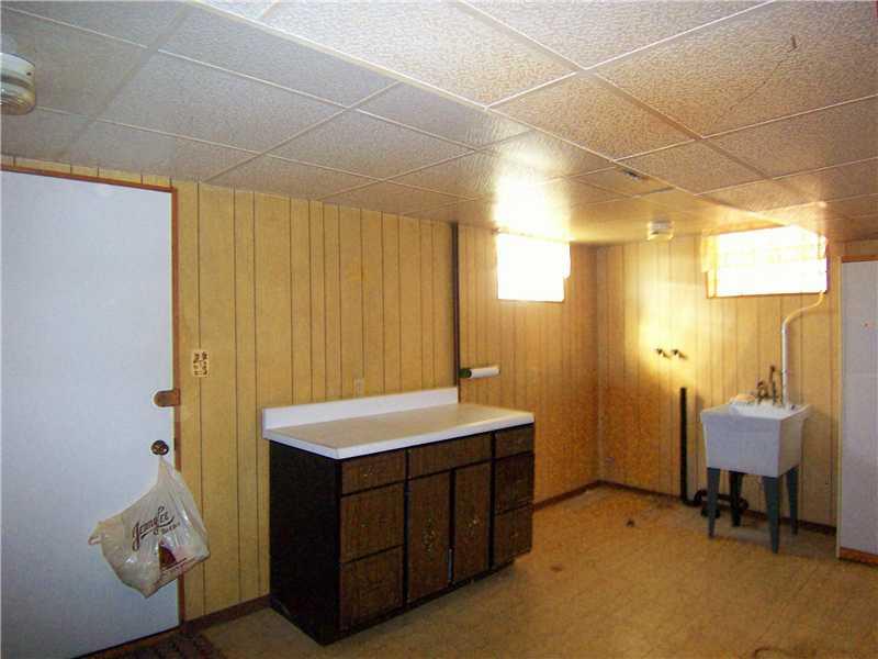 67 Palace Avenue McKees Rocks, PA 15136 - Photo 8 of 12 Other. It is a pleasure to do laundry......huge!!!!