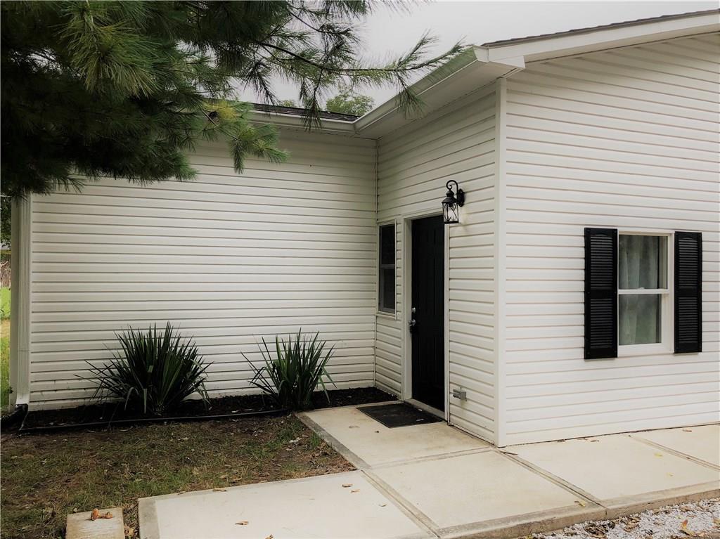 1569 North Raceway Road Indianapolis, IN 46234 - Photo 4 of 39 Gallery Image 4