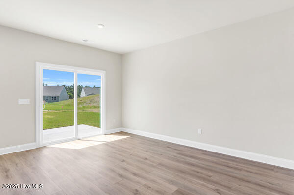 6202 Raystone Way Leland, NC 28451 - Photo 14 of 37 6202 Rayston Way din sliders