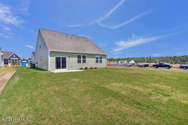 6202 Raystone Way Leland, NC 28451 - Photo 33 of 37 6202 Rayston Way back of home
