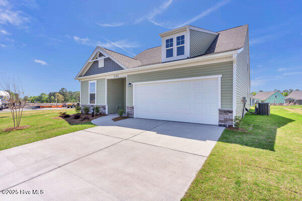 6202 Raystone Way Leland, NC 28451 - Photo 35 of 37 6202 Rayston Way Right front