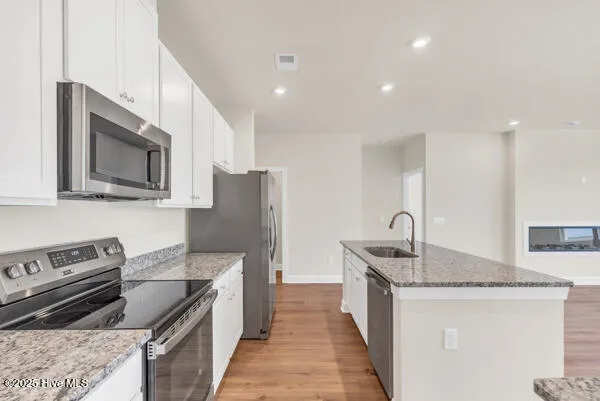 $2,400 | 6202 Raystone Way, Leland, NC 28451