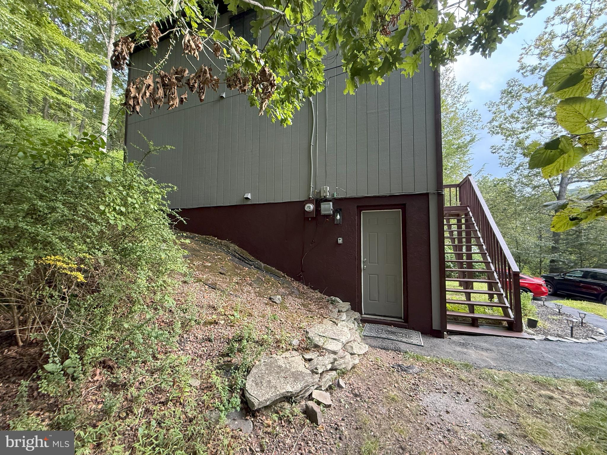 6271 Decker Road Bushkill, PA 18324 - Photo 5 of 49 Gallery Image 5