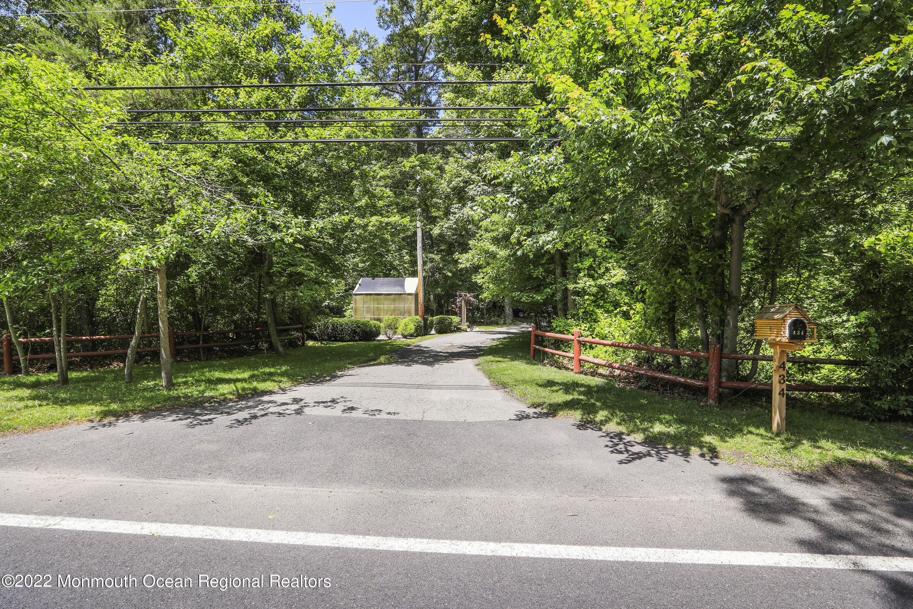 434 Freehold Road Jackson, NJ 08527 - Photo 5 of 45 5W5A5574