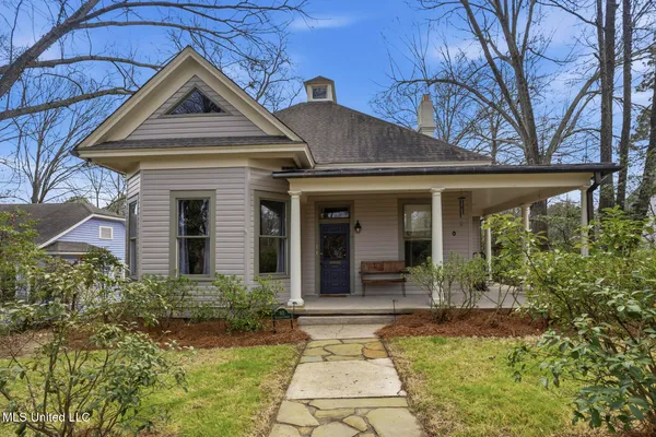 $425,000 | 915 Gillespie Street, Jackson, MS 39202