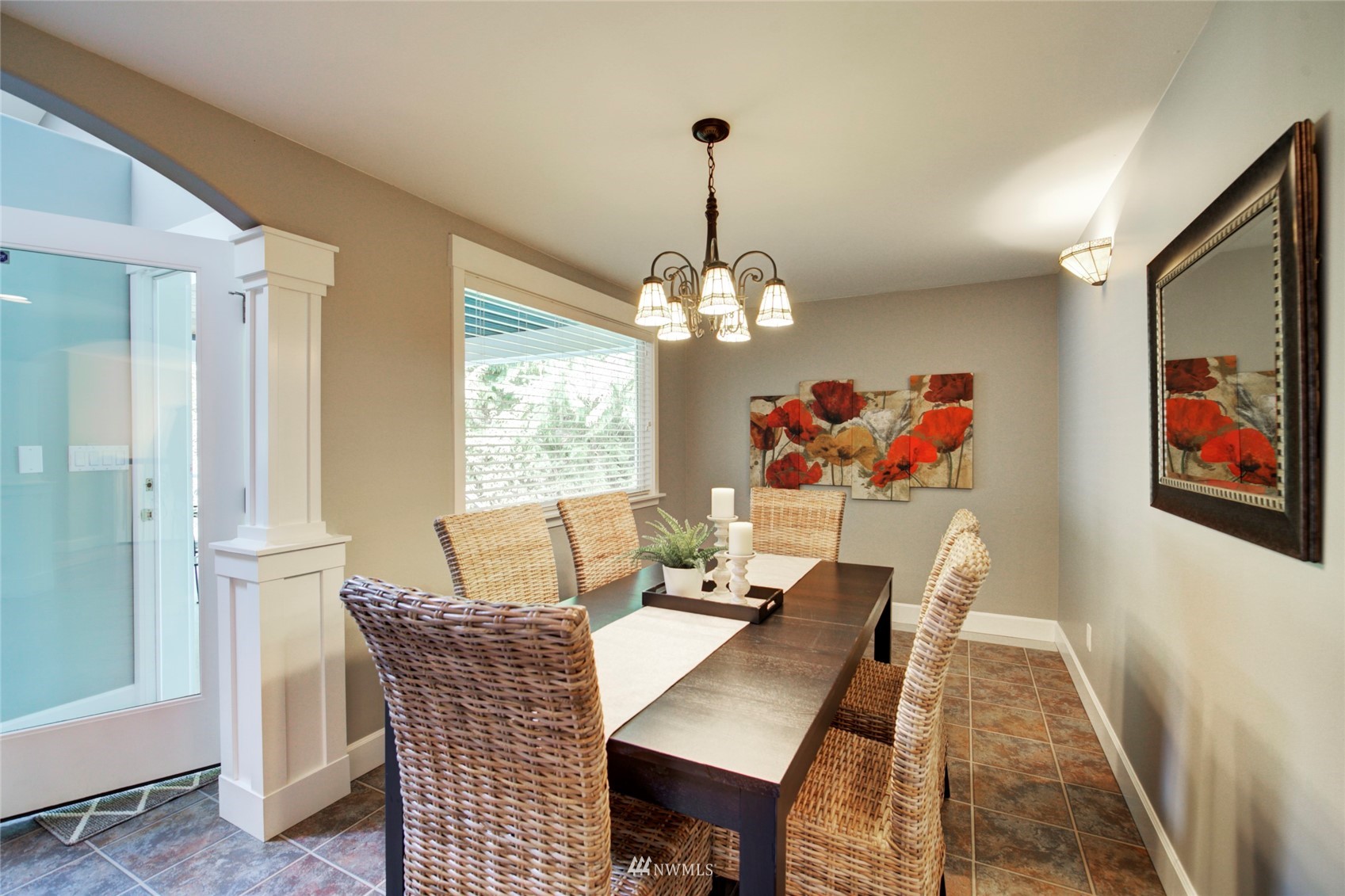 7112 Meadowdale Beach Road Edmonds, WA 98026 - Photo 12 of 40 Gallery Image 12