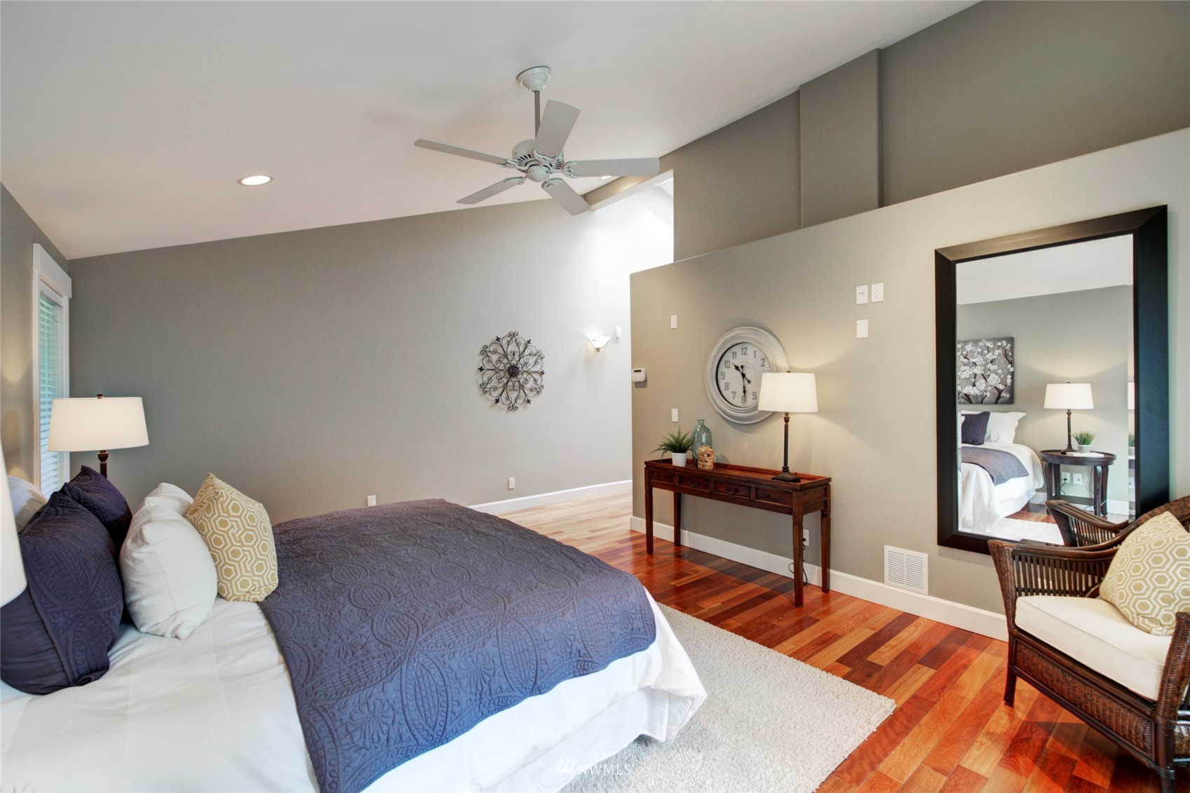 7112 Meadowdale Beach Road Edmonds, WA 98026 - Photo 20 of 40 Gallery Image 20