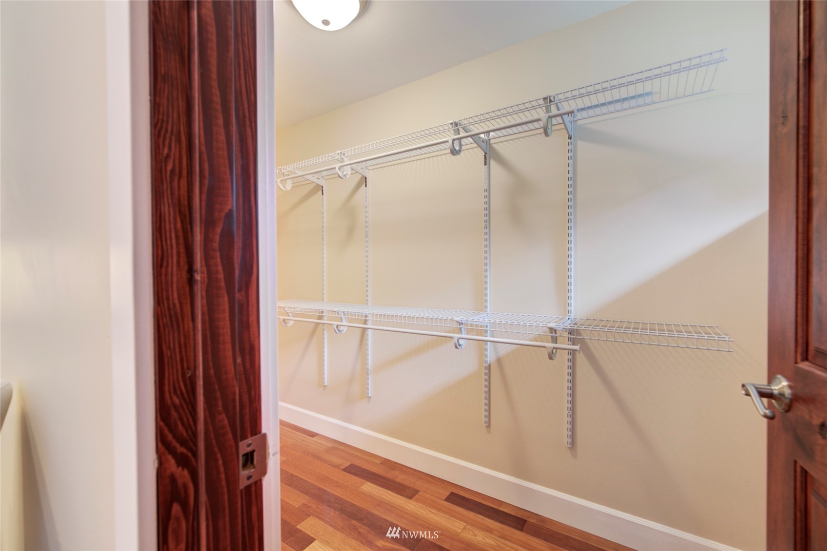 7112 Meadowdale Beach Road Edmonds, WA 98026 - Photo 27 of 40 Gallery Image 27