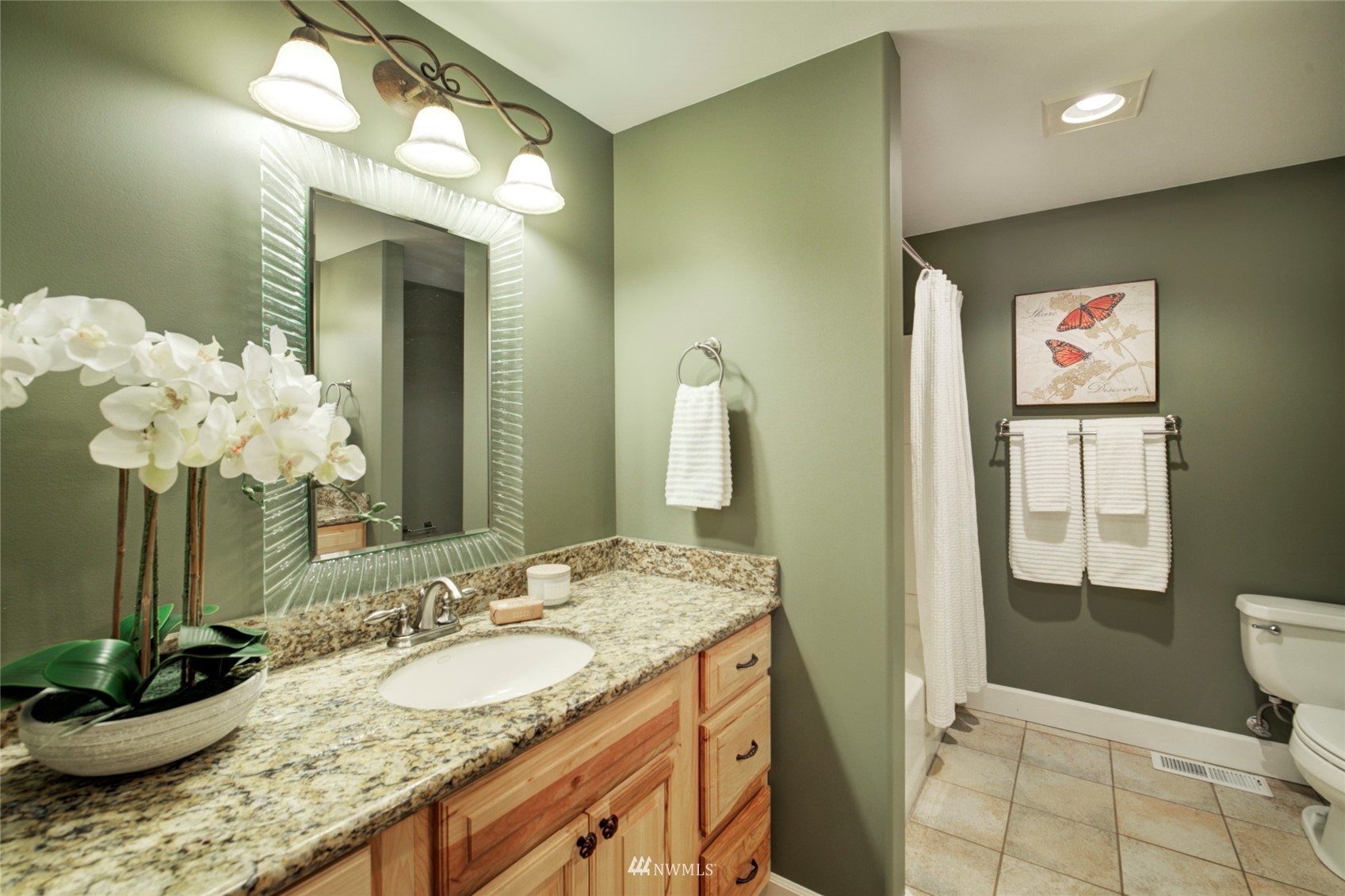7112 Meadowdale Beach Road Edmonds, WA 98026 - Photo 28 of 40 Gallery Image 28