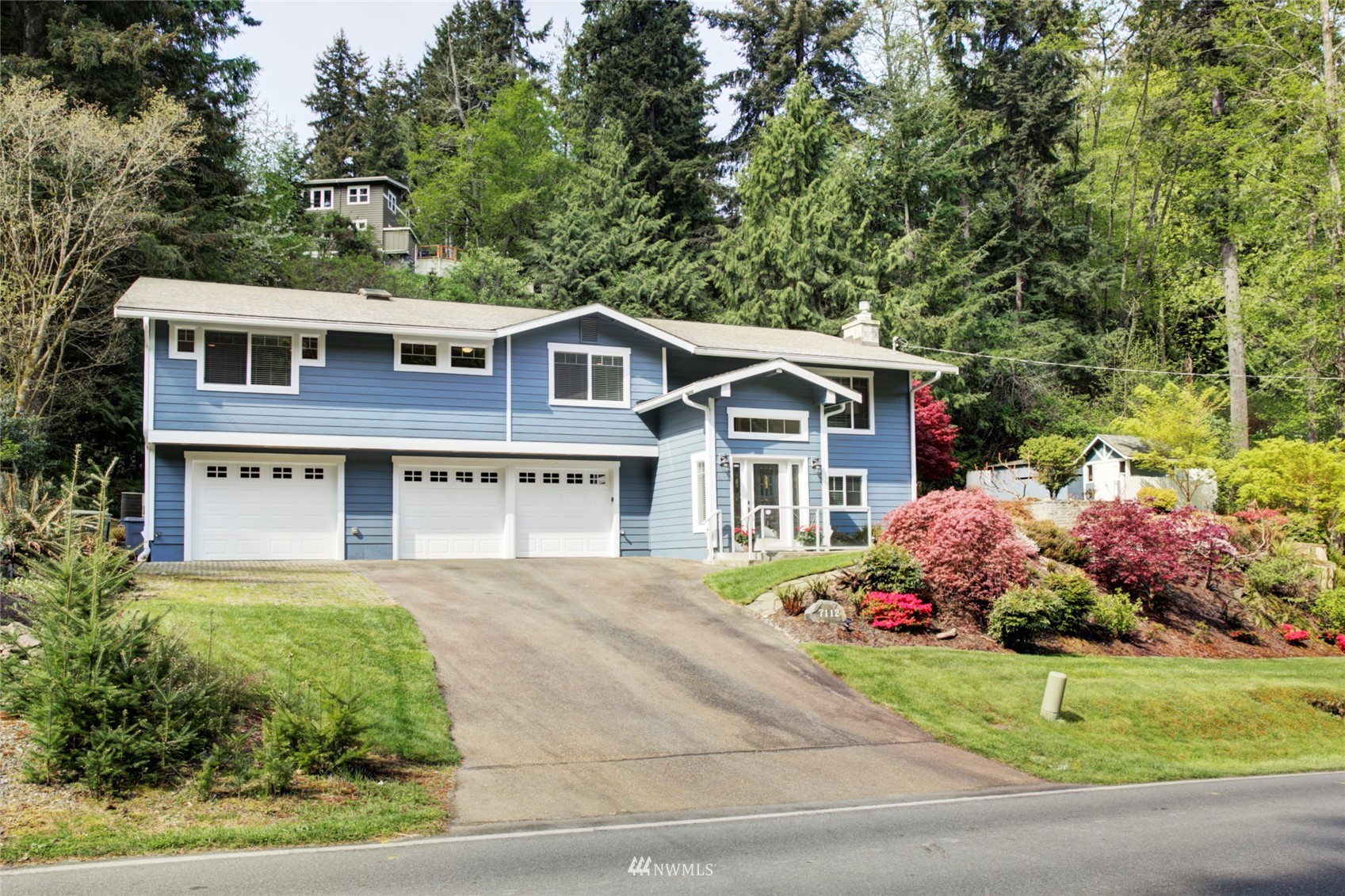 7112 Meadowdale Beach Road Edmonds, WA 98026 - Photo 3 of 40 Gallery Image 3