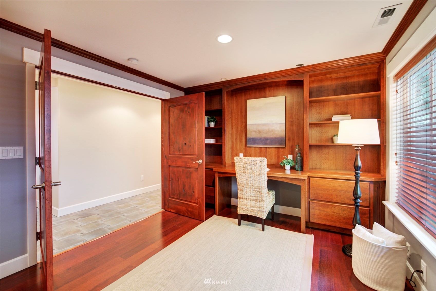 7112 Meadowdale Beach Road Edmonds, WA 98026 - Photo 33 of 40 Gallery Image 33